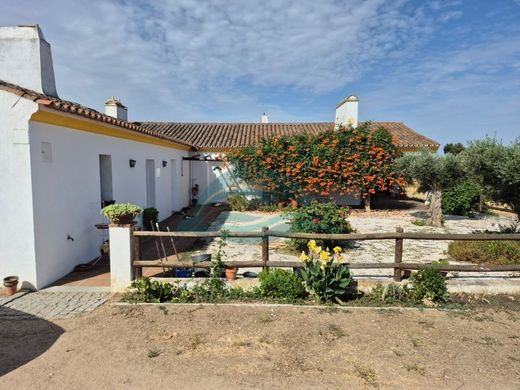 Rural or Farmhouse in Redondo, Distrito de Évora