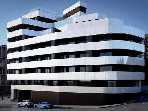 Apartment / Etagenwohnung in Calp, Alicante