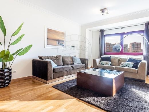 São Domingos de Benfica, Lisbonのアパートメント