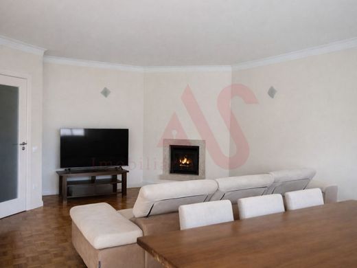 Apartment / Etagenwohnung in Matosinhos, Distrito do Porto