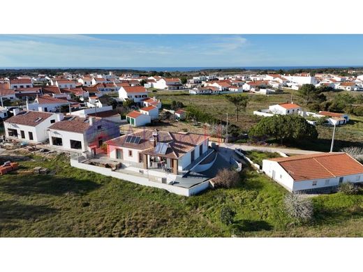 ‏בית חד-משפחתי ב  Aljezur, Distrito de Faro