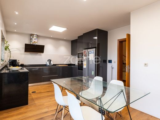 Casa de lujo en Valongo, Oporto