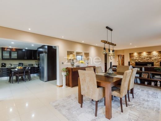 Casa de lujo en Vila Nova de Famalicão, Braga