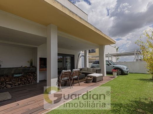 Luxe woning in Barreiro, Distrito de Setúbal