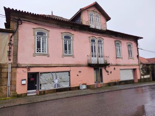 Luxury home in Mangualde, Distrito de Viseu