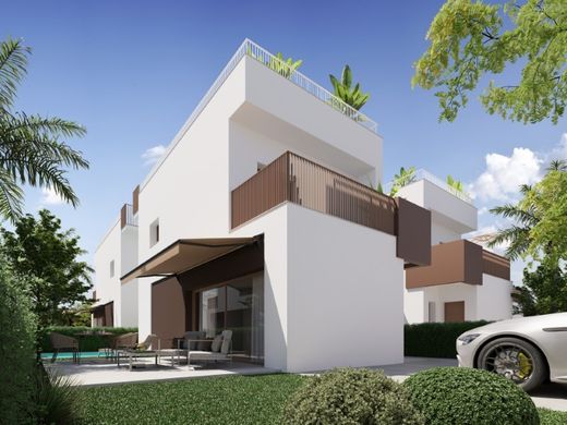 Einfamilienhaus in Elx, Alicante
