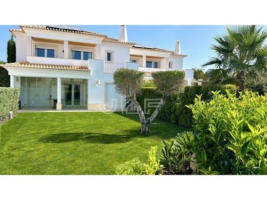 Villa Plurifamiliare a Loulé, Distrito de Faro