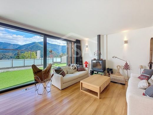 Semidetached House in La Massana