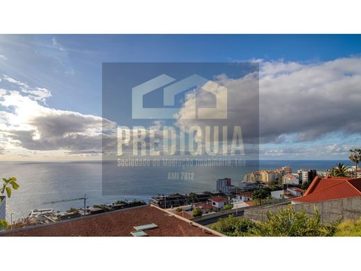 ‏וילה רב-משפחתית ב  Funchal, Madeira