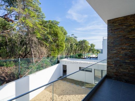 Casa di lusso a Charneca de Caparica, Almada