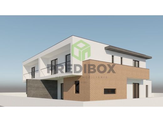 Ílhavo, Distrito de Aveiroの高級住宅