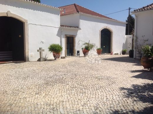 Luxus-Haus in Sobral de Monte Agraço, Lissabon