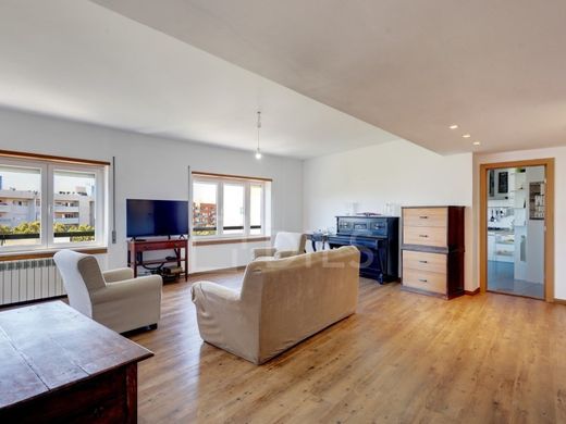 Apartment / Etagenwohnung in Parque das Nações, Lisbon