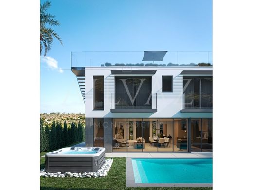Luxury home for sale in Albufeira