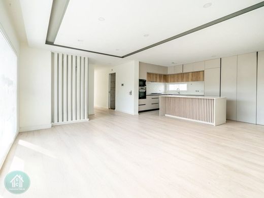 Detached House in Seixal, Distrito de Setúbal