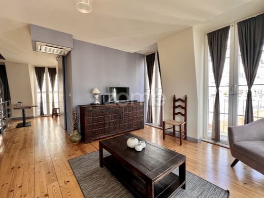 مجمع شقق ﻓﻲ Misericórdia, Lisbon