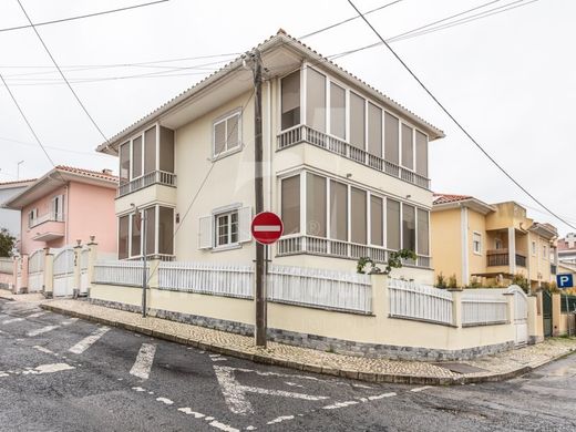 Luxus-Haus in Cascais, Lissabon