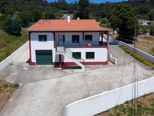 Luxury home in Alcobaça, Distrito de Leiria