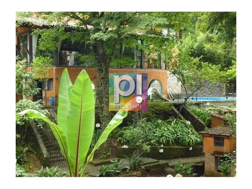 Luxury home in Valle de Bravo, Estado de México