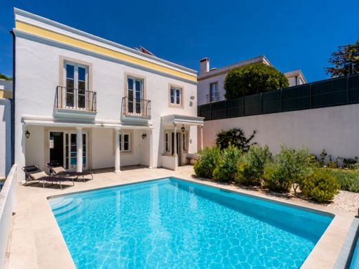 Semidetached House in Cascais, Lisbon