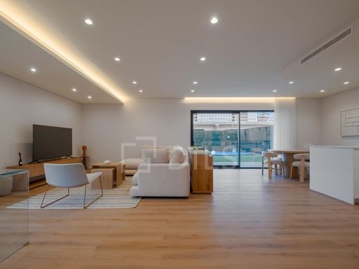 Элитный дом, Seixal, Distrito de Setúbal