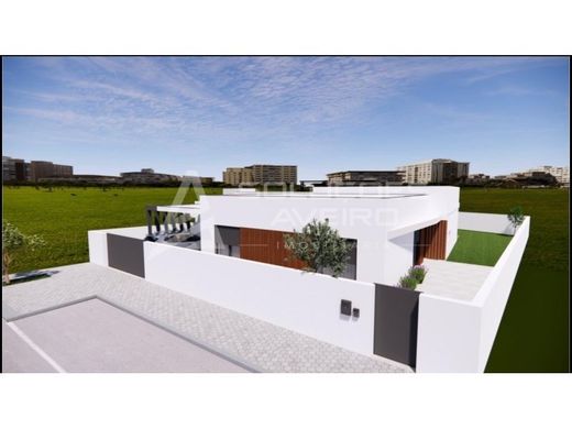 Detached House in Aveiro