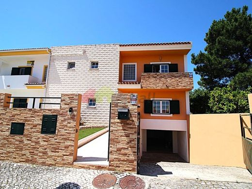 Villa multifamiliale à Setúbal, Distrito de Setúbal