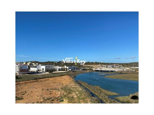 Land in Lagos, Distrito de Faro