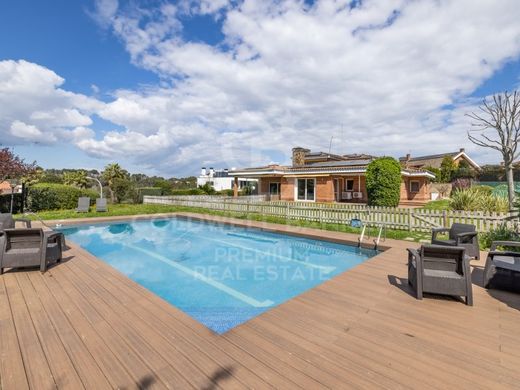 Casa de lujo en Cerdanyola del Vallès, Provincia de Barcelona