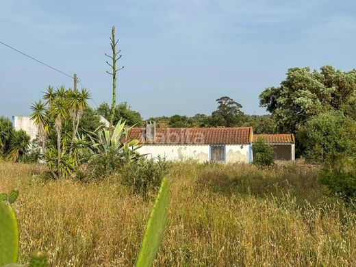 منزل ﻓﻲ Santiago do Cacém, Distrito de Setúbal