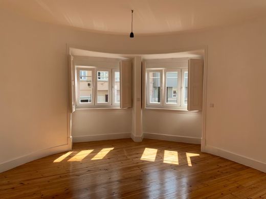 Piso / Apartamento en Campolide, Lisboa