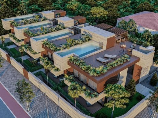 Συγκρότημα ανεξάρτητων κατοικιών σε Πόρτο, Porto