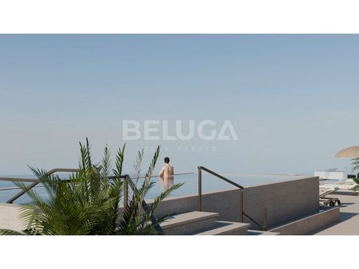 Apartment / Etagenwohnung in Funchal, Madeira