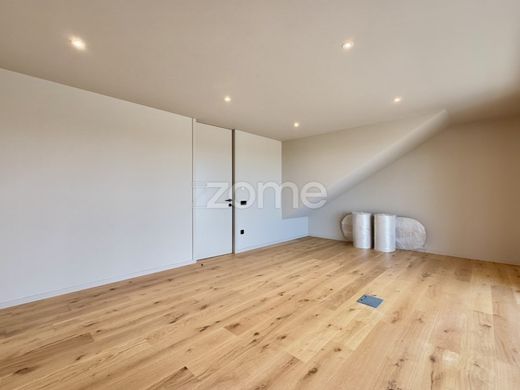 Casa di lusso a Vila Nova de Famalicão, Distrito de Braga