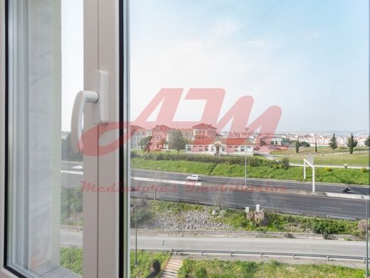 아파트 / Benfica, Lisbon