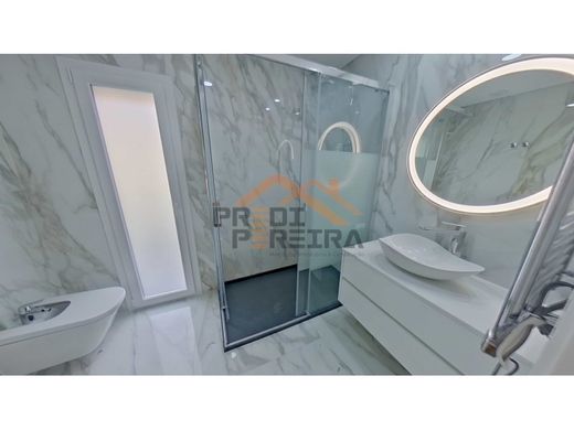 Элитный дом, Odivelas, Distrito de Lisboa