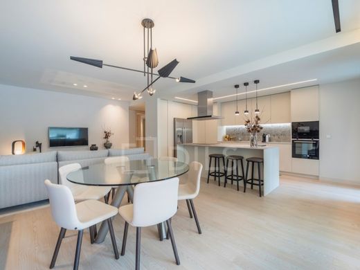 Apartment / Etagenwohnung in Vila Nova de Gaia, Distrito do Porto