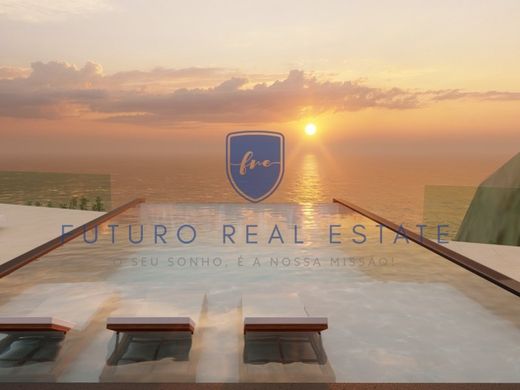 토지 / Calheta, Madeira