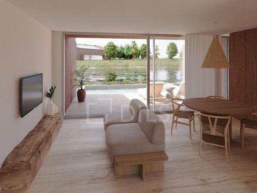 Appartamento a Santiago do Cacém, Distrito de Setúbal