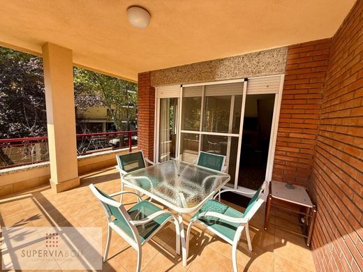 Apartment / Etagenwohnung in Sant Cugat del Vallès, Provinz Barcelona