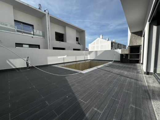 Chalet Pareado en Alcochete, Setúbal