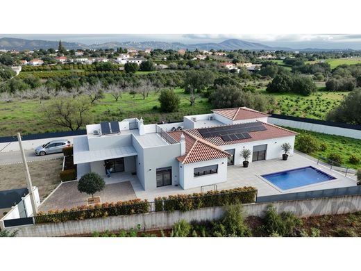 Luxury home in Faro, Distrito de Faro