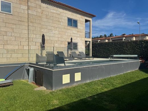 Luxury home in Vila Nova de Famalicão, Distrito de Braga