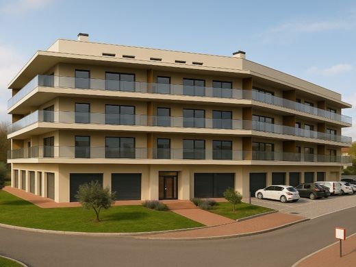 Grond in Covilhã, Distrito de Castelo Branco