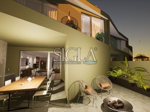 豪宅  加亚新城
, Vila Nova de Gaia