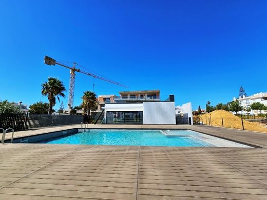 Apartment / Etagenwohnung in Tavira, Distrito de Faro