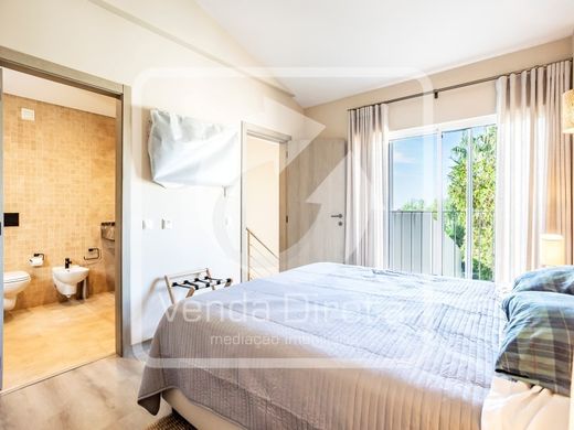 Mehrfamilienhaus in Lagoa, Distrito de Faro