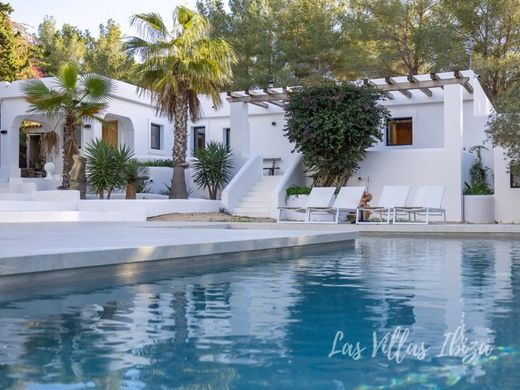 Villa in Santa Eulària des Riu, Province of Balearic Islands