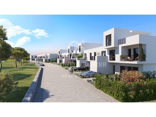 Villa Plurifamiliare a Sotogrande, Cadice