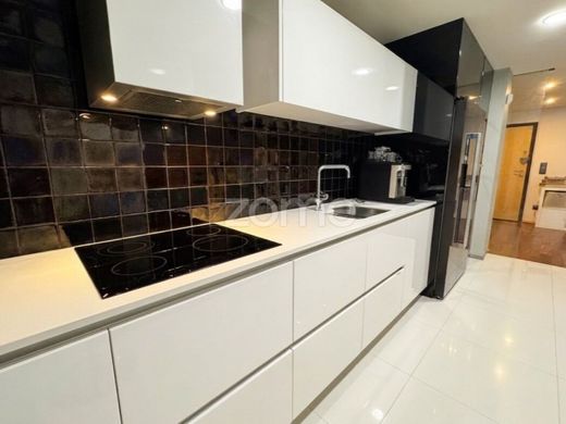 Apartment / Etagenwohnung in Porto, Distrito do Porto